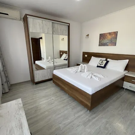 Casa Lebada 3*