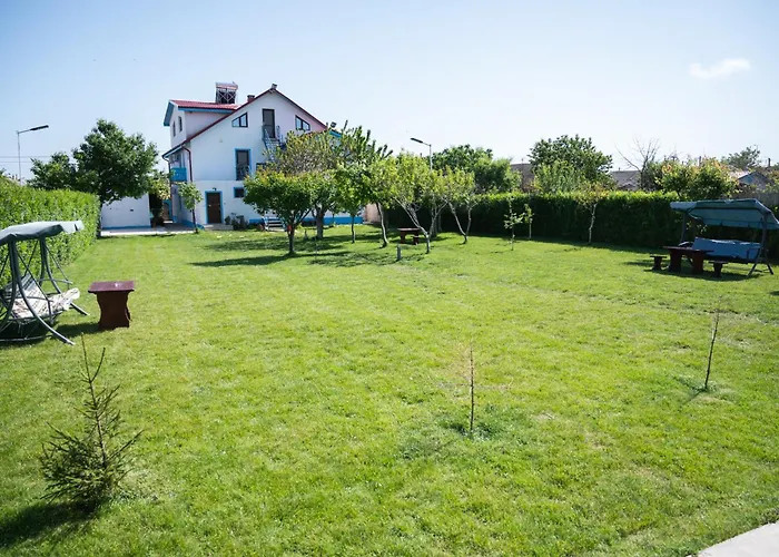 Pensión Casa Lebada 3*